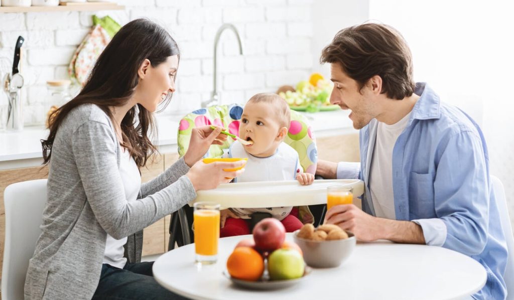 Best Practices and Recommendations For Introducing Breakfast to Babies